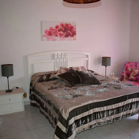 La Casa Del Mulino アジェーロラ